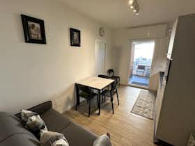 Wohnung zu mieten für 1.900 € pro Monat in Padova, Via Antonio Tonzig