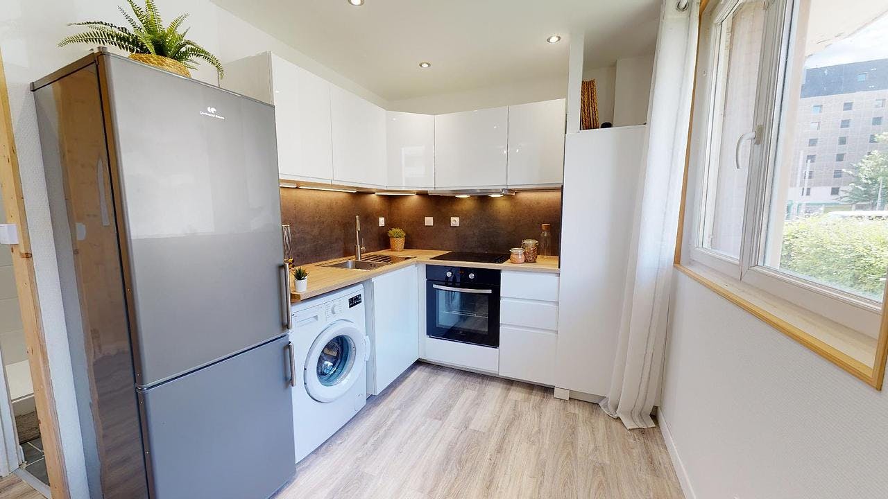 Single room Grenoble, 1 bed, 9m² — photo 4