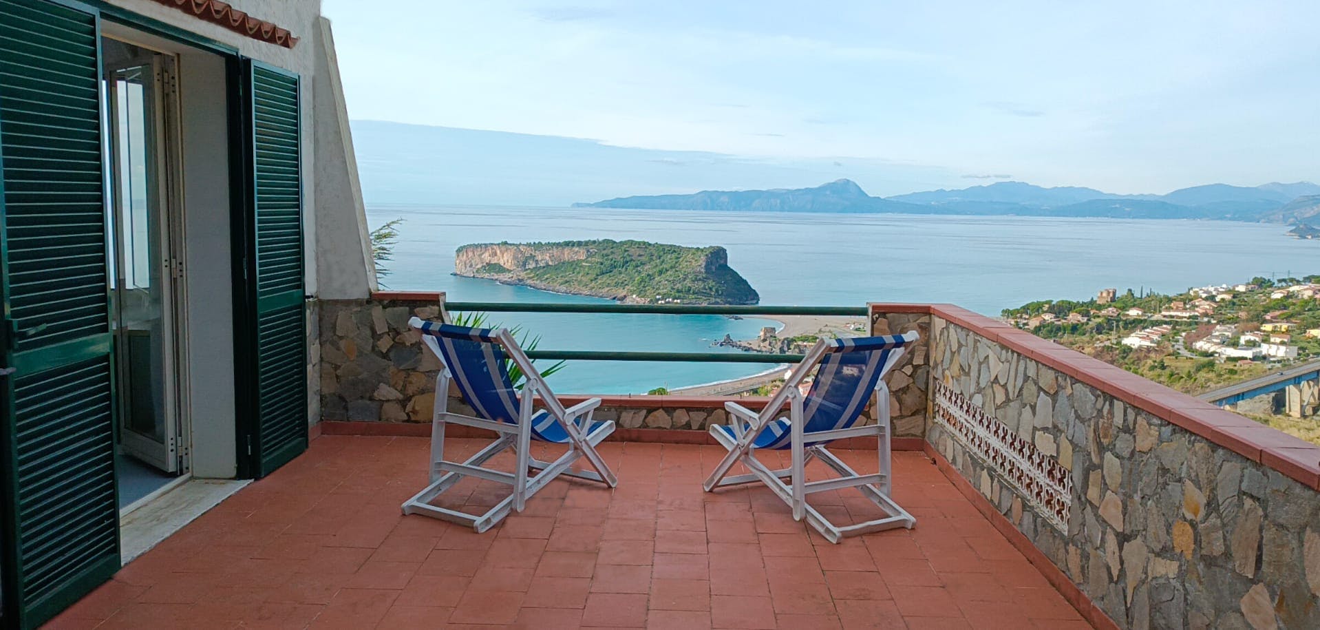 房源 正在以 €3,000 的月租出租，其位于 San Nicola Arcella, Viale Gregorio Medugno