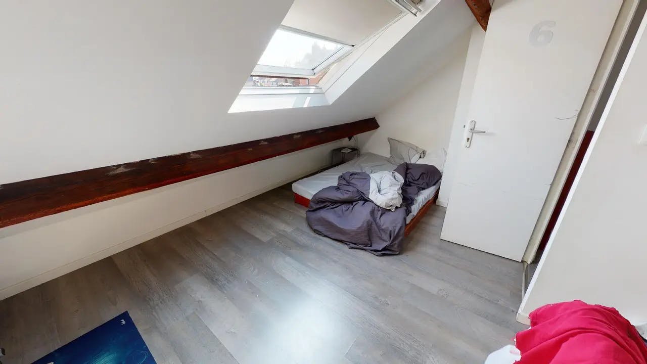 Private room in Rue Bourignon, Lille (1519065) room image 1
