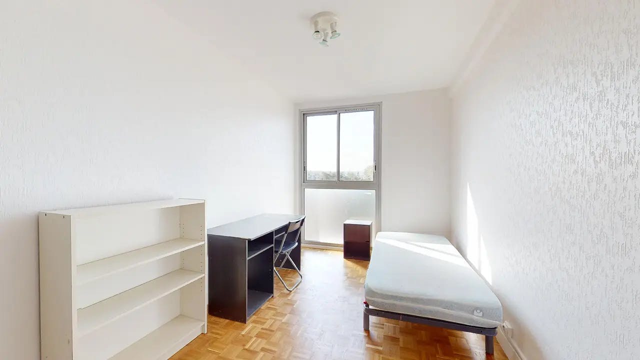 Chambre privée à louer pour 283 €/mois à Toulouse, Place de Milan
