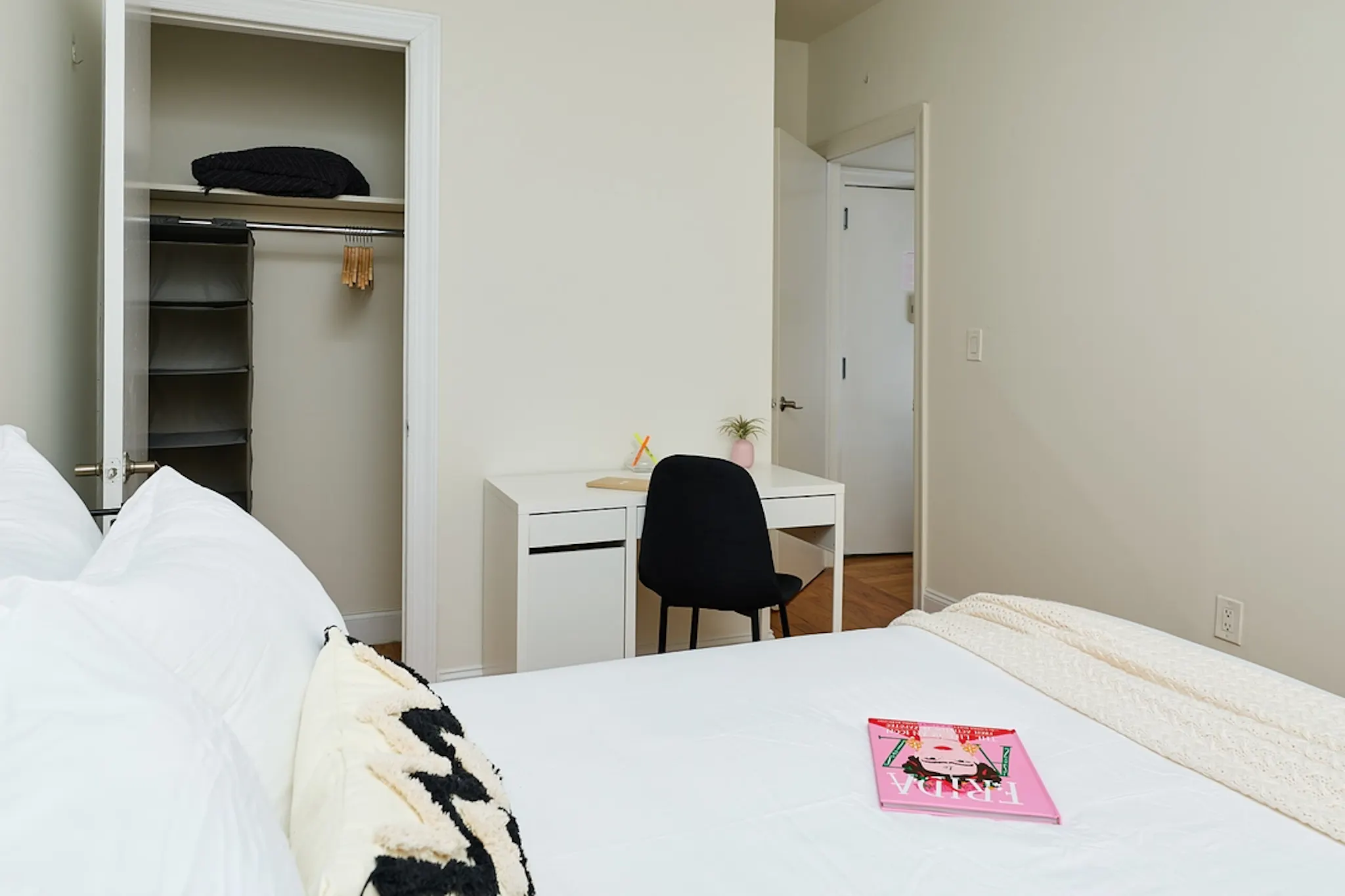 W 141st St, New York City, NY preview