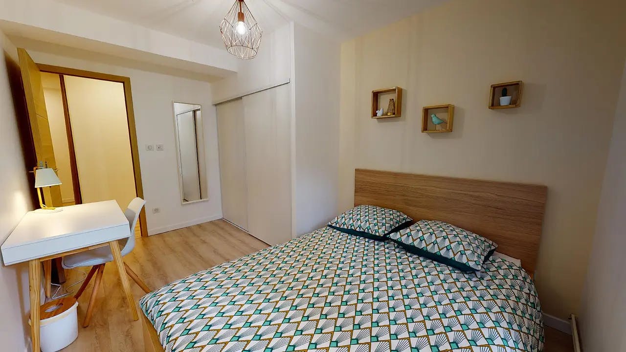 Rue Marietton, Écully preview