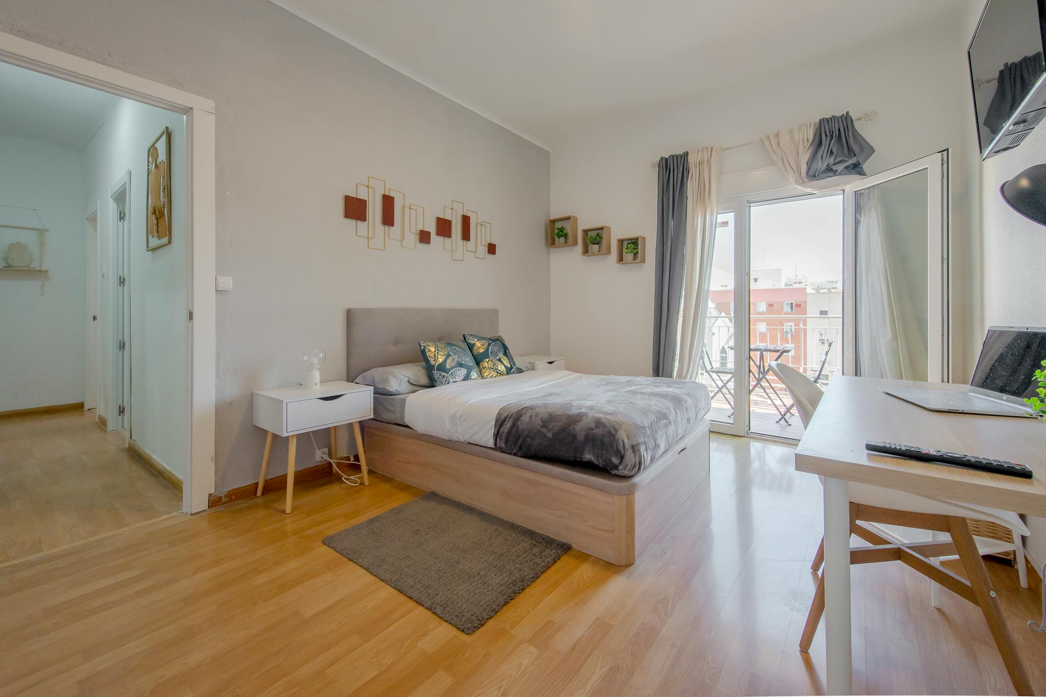 Calle de la Aviación Española, Madrid preview