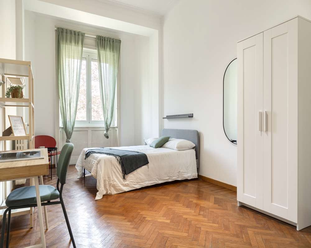 Private room for rent for €880 per month in Milan, Via Giovanni Pascoli