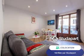 私人房间 正在以 €560 的月租出租，其位于 Annecy, Faubourg des Balmettes