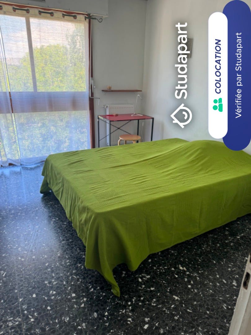 Private room for rent on Rue Callelongue, Marseille - More