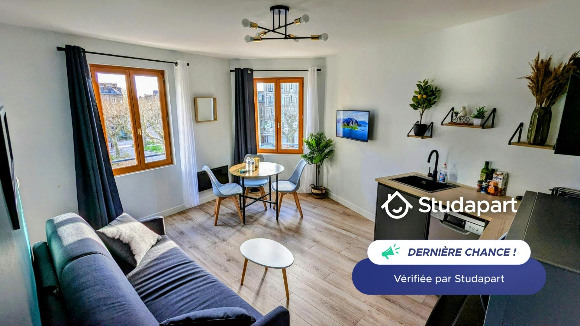 Apartment for rent for €890 per month in Rouen, Rue Saint-Vivien