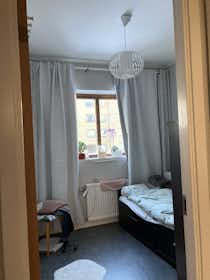 Appartement te huur voor SEK 10.698 per maand in Göteborg, Djurgårdsgatan