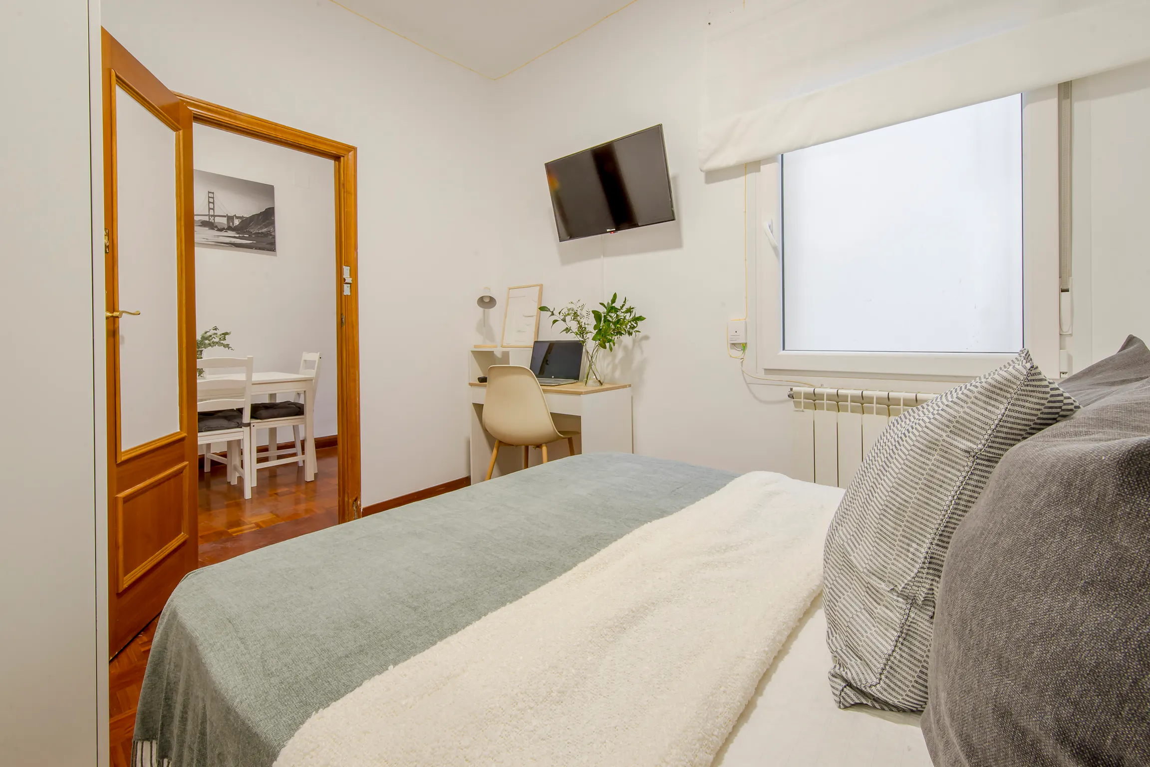 Private room in Calle de Nieremberg, Madrid (1519430) ROOM 2