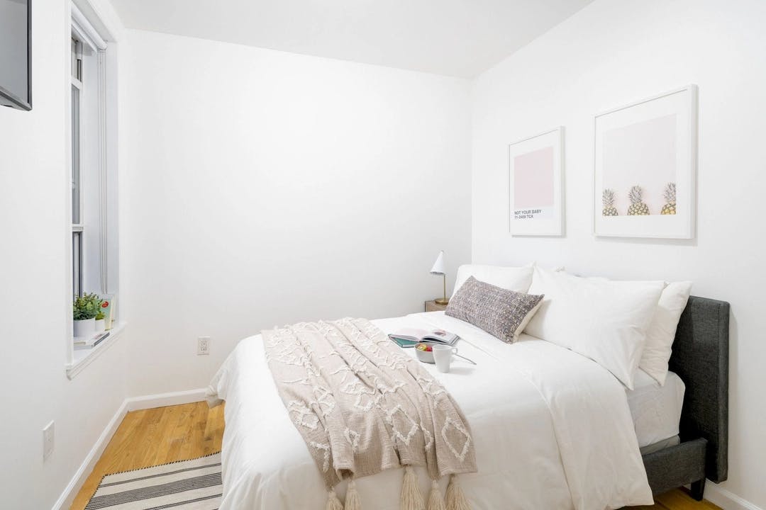 E 59th St, New York City, NY preview