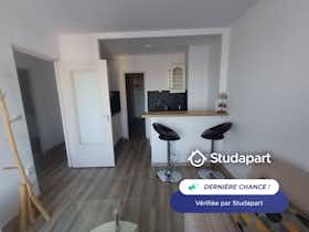 Apartament de închiriat pentru 575 EUR pe lună în Perpignan, Avenue du Cap Bear