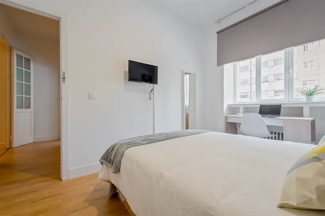 Private room in Calle de Diego de León, Madrid (1519817) room image 2
