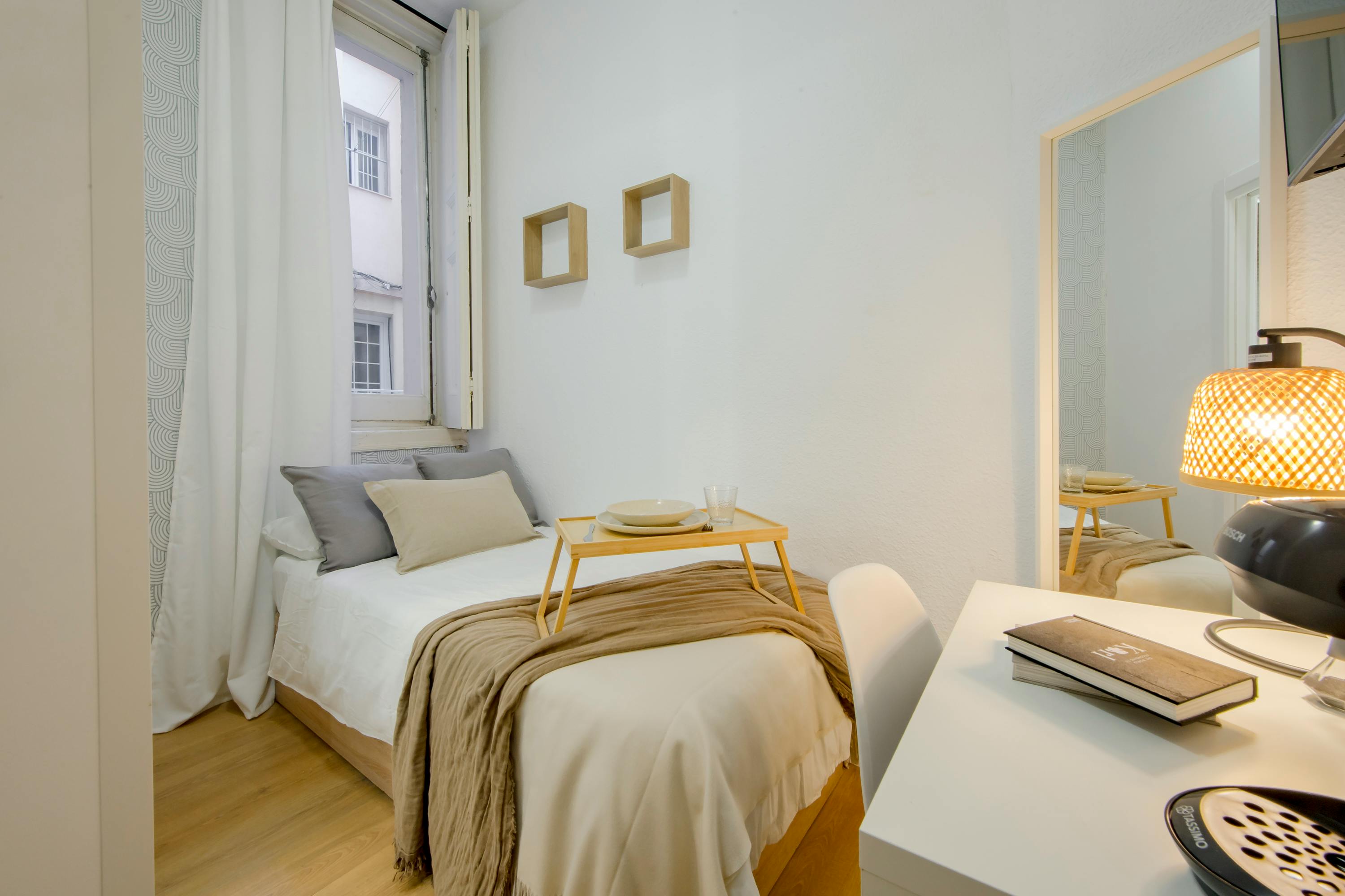 Calle de Diego de León, Madrid preview