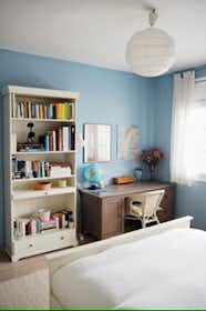 Private room for rent for €500 per month in L'Ametlla del Vallès, Carrer la Mina