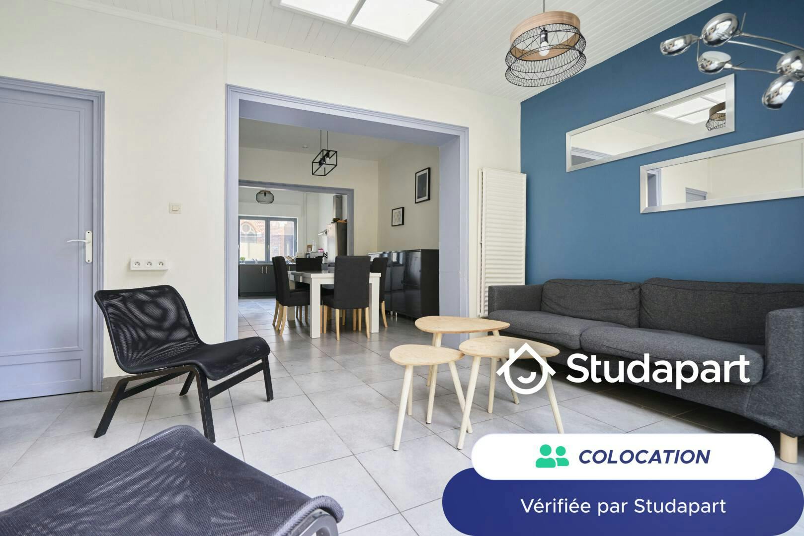 Private room for rent on Rue Hoche, Lille - Vue 5