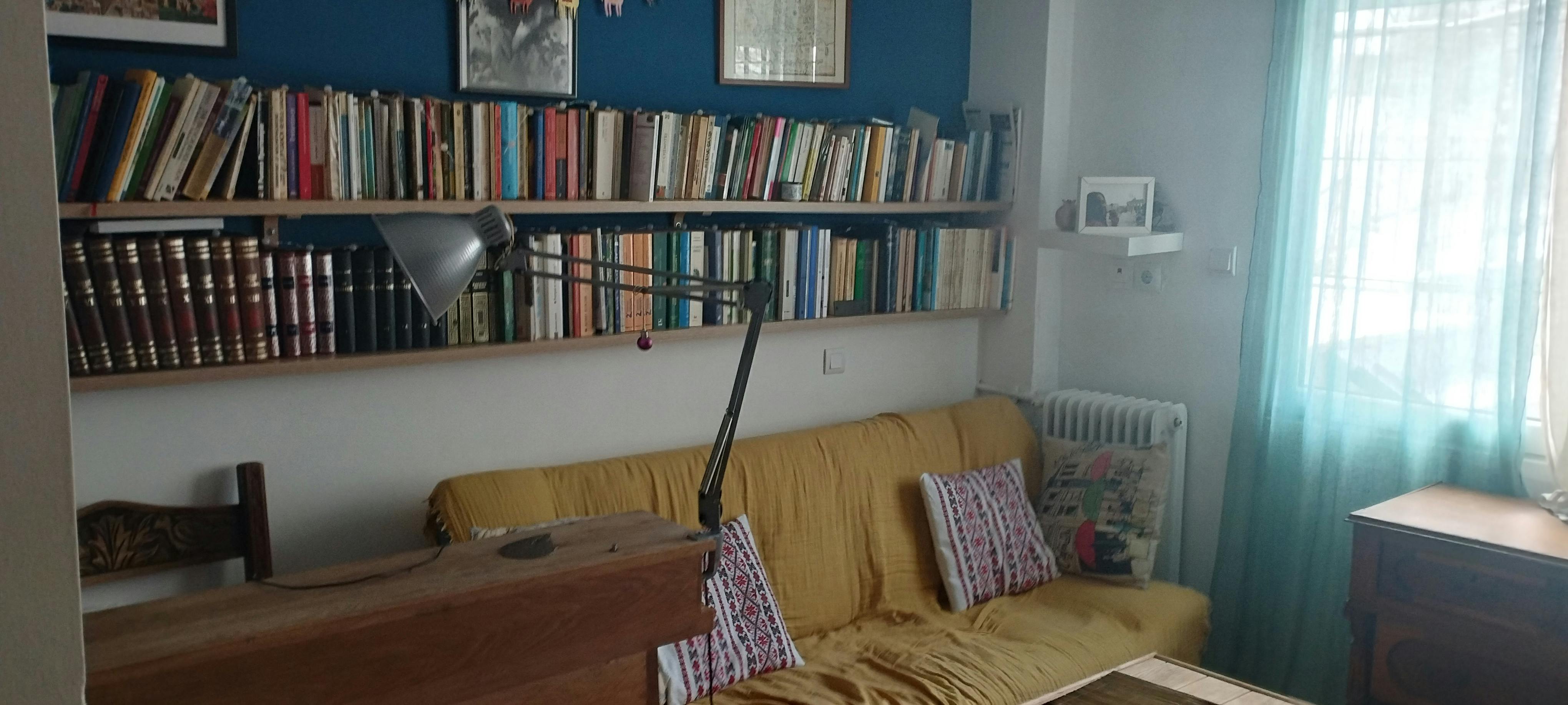 Apartment for rent for €700 per month in Piraeus, Thrasyvoulou