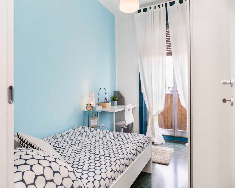 Via Giuseppe Frua, Milan preview