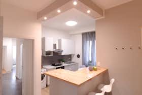 Private room for rent for €460 per month in Brescia, Via Carlo Pisacane