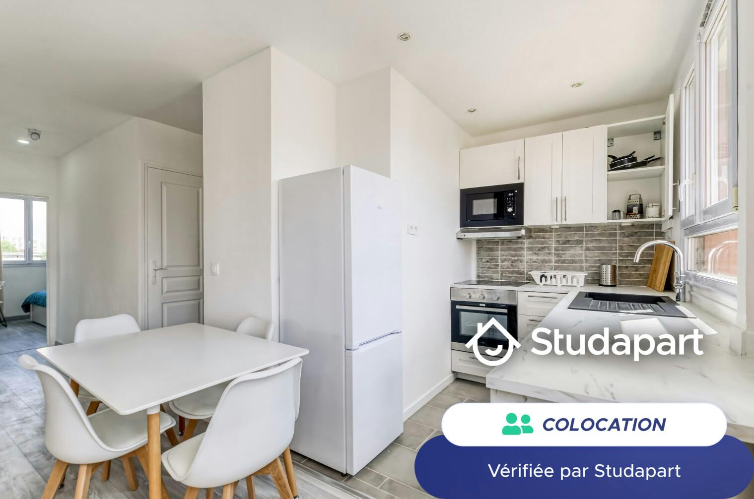 Private room for rent on Avenue de l'Association, Colombes - View 4