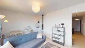 Wohnung zu mieten für 590 € pro Monat in Poitiers, Rue de la Gibauderie