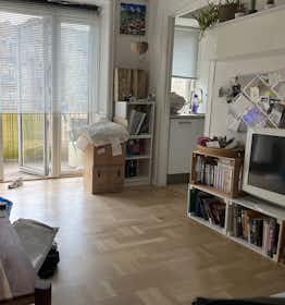 Apartamento en alquiler por 9410 DKK al mes en Copenhagen, Bryggervangen