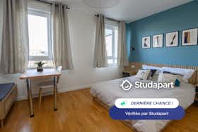 Apartamento para alugar por € 720 por mês em Chartres, Rue des Fileurs