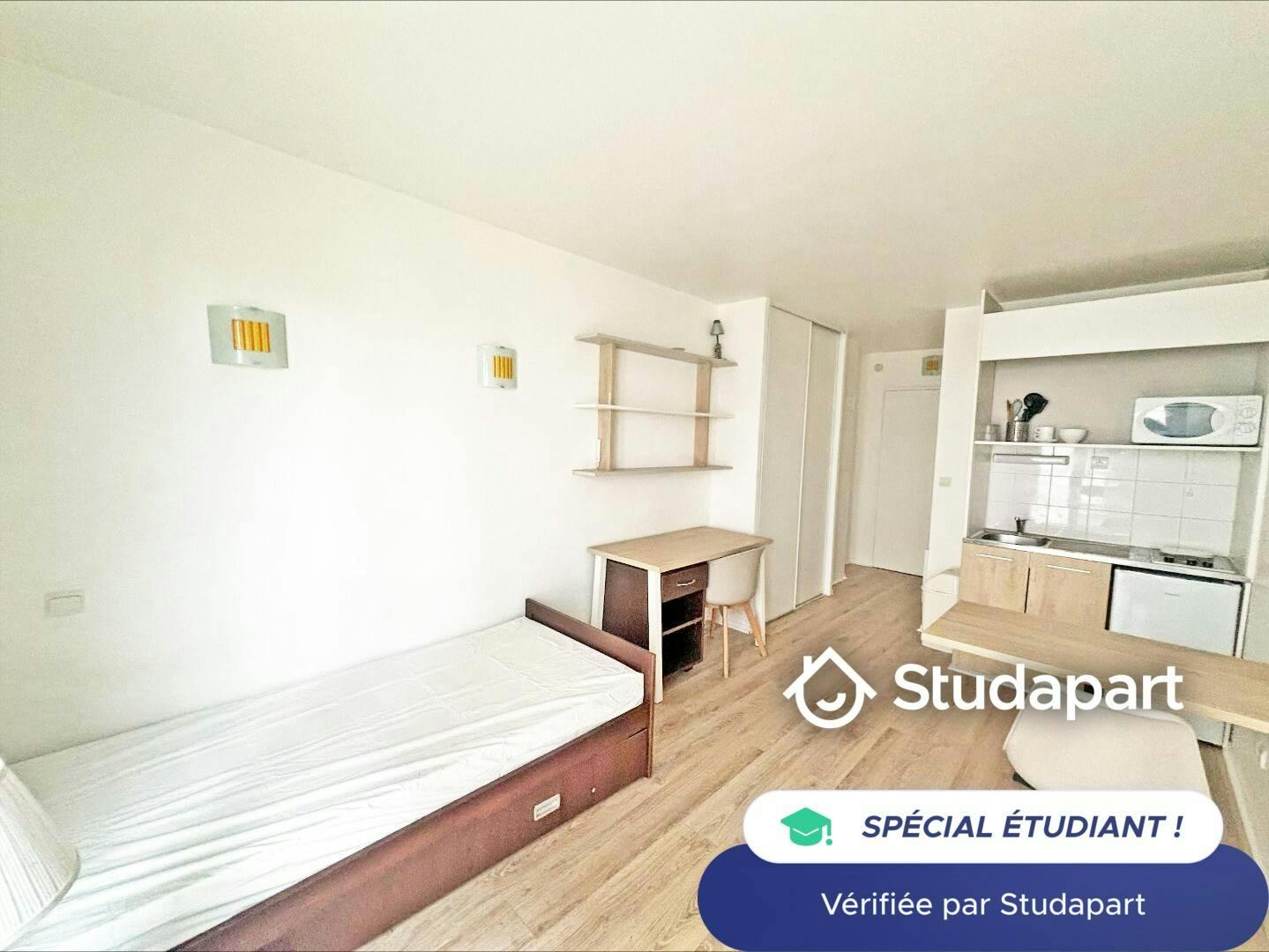 Private room for rent on Rue de l'Éternité, Lyon