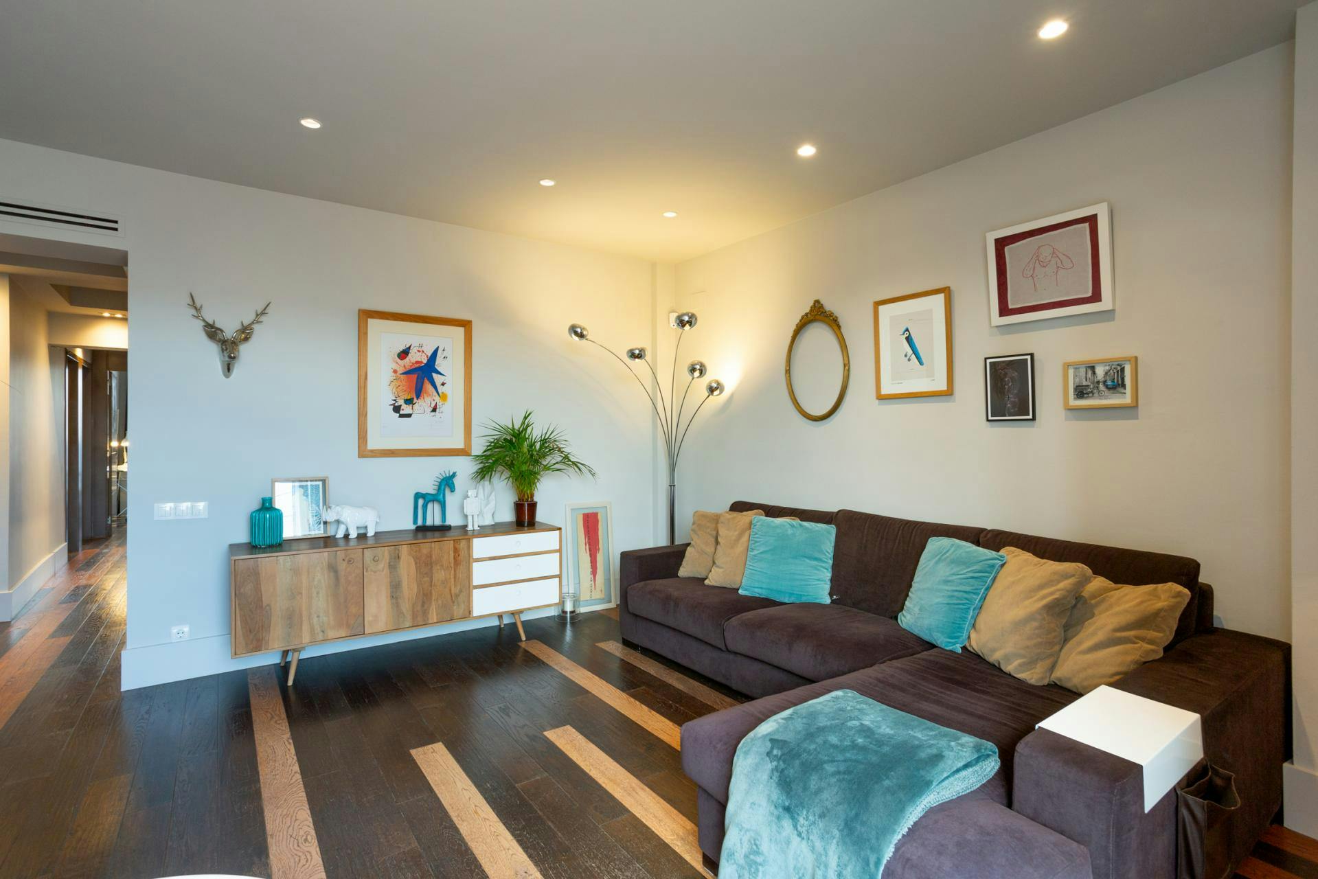 preview gallery tile