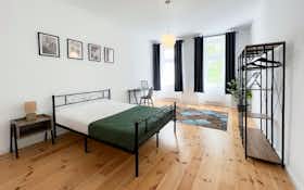 Studio for rent for €990 per month in Berlin, Monumentenstraße