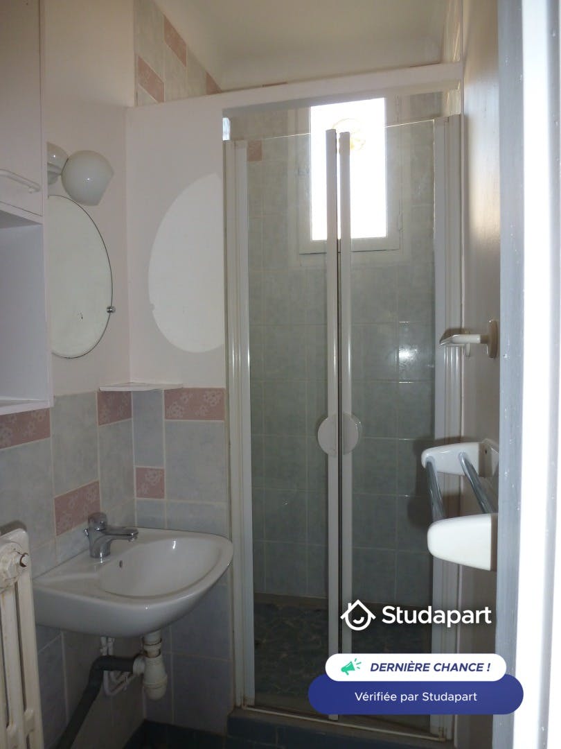 Private room for rent on Rue du Plateau, Meudon – pohled 6
