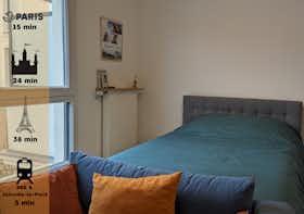 Monolocale in affitto a 850 € al mese a Champigny-sur-Marne, Avenue Jack Gourévitch