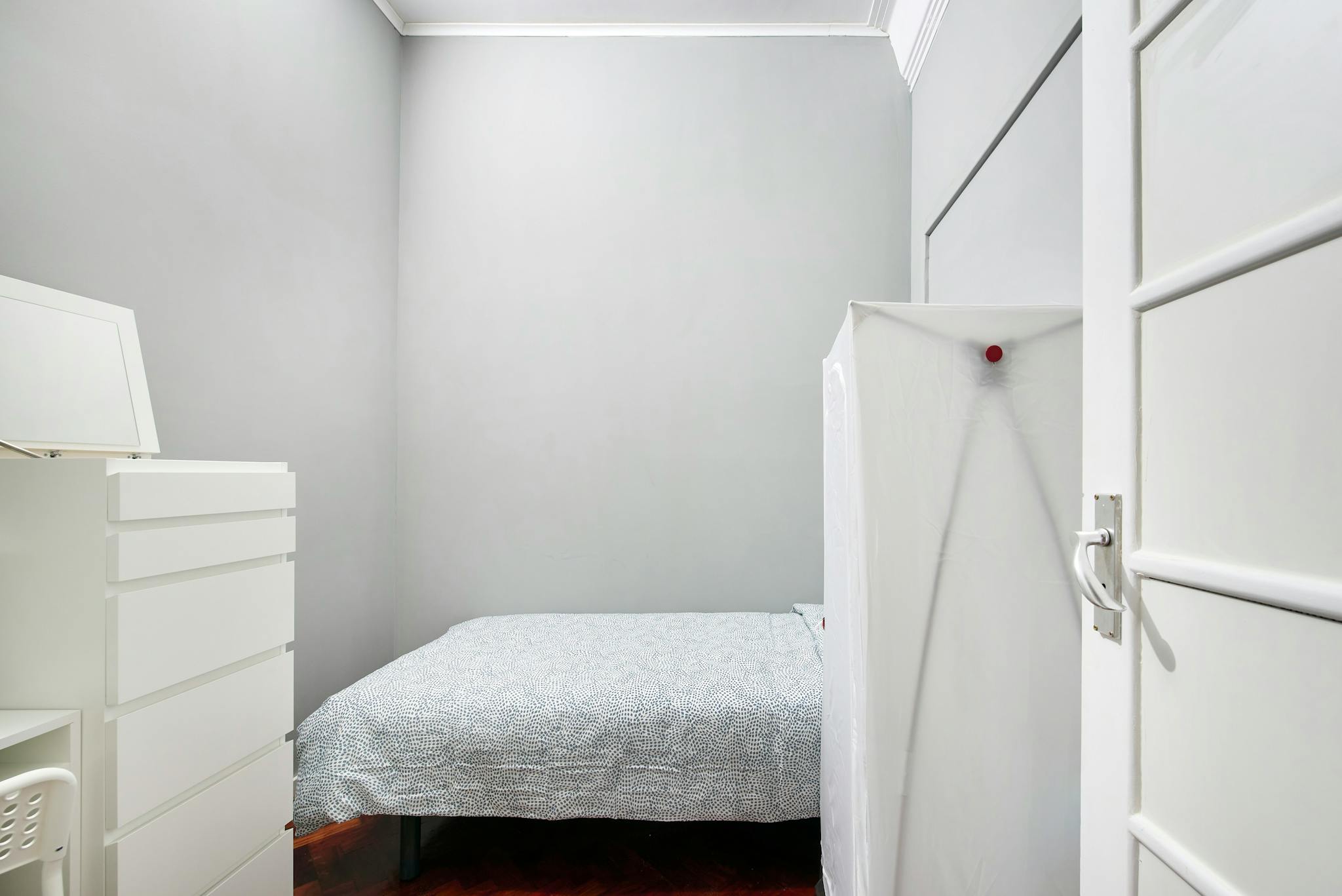 Avenida Elias Garcia, Lisbon preview