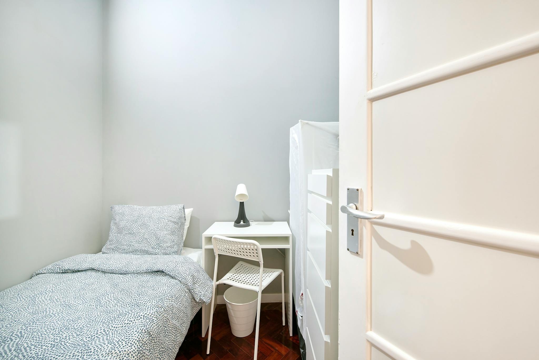 Avenida Elias Garcia, Lisbon preview