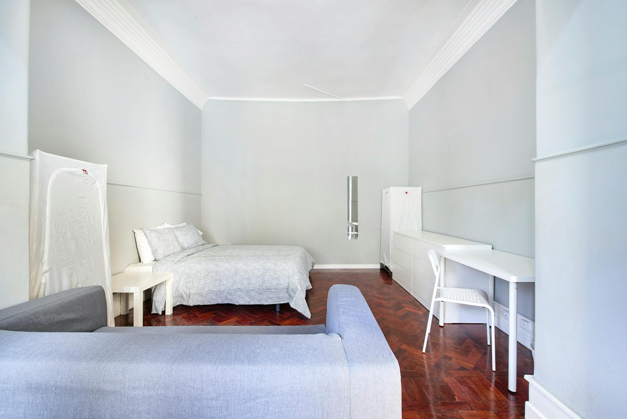 Avenida Elias Garcia, Lisbon preview