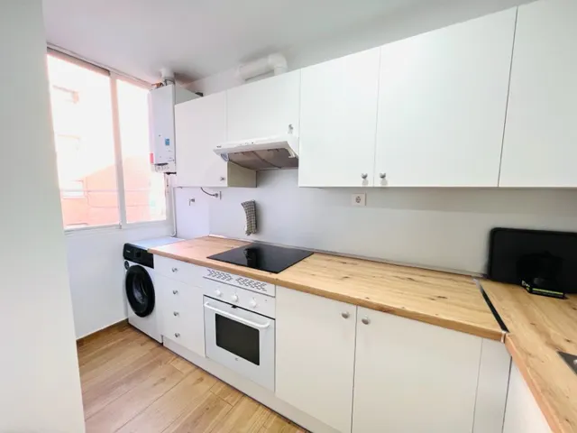 Private room in Calle Pascual Hermanos, Alcobendas (1521342) room image 18