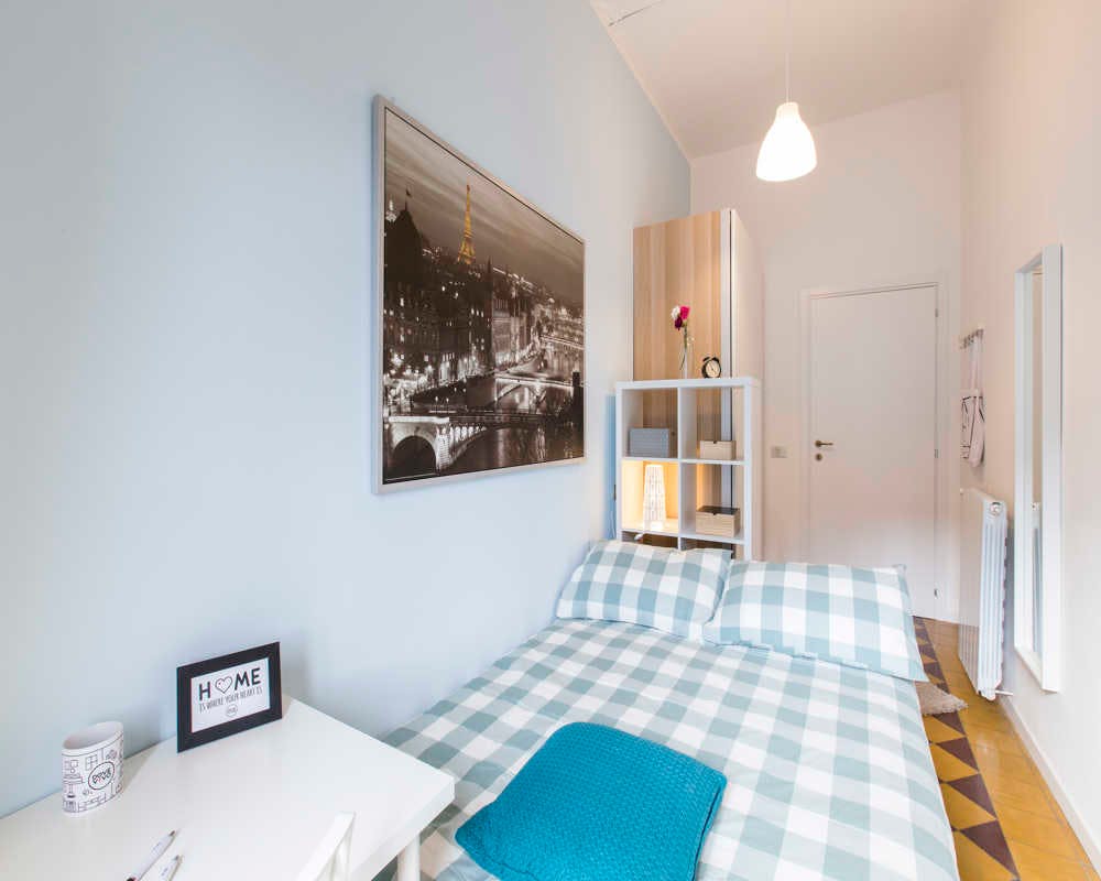 Cameră privată de închiriat pentru 640 EUR pe lună în Milan, Via Verbano