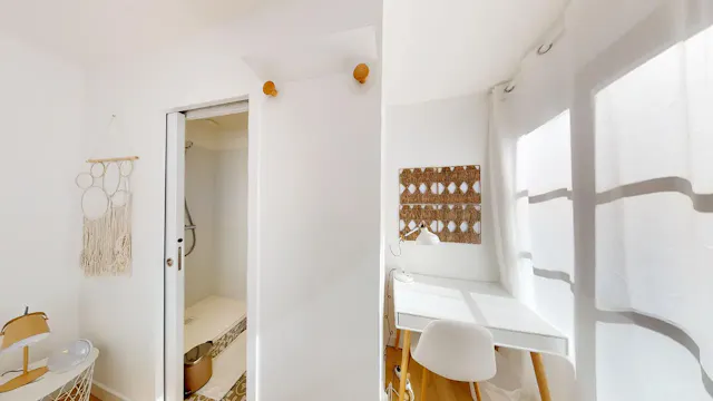 Private room in Grande Rue de Vaise, Lyon (1521362) room image 1