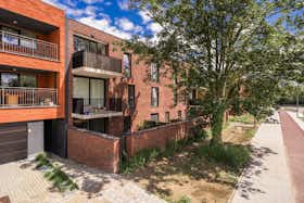 Apartment for rent for €1,450 per month in Antwerpen, Hof Nieles