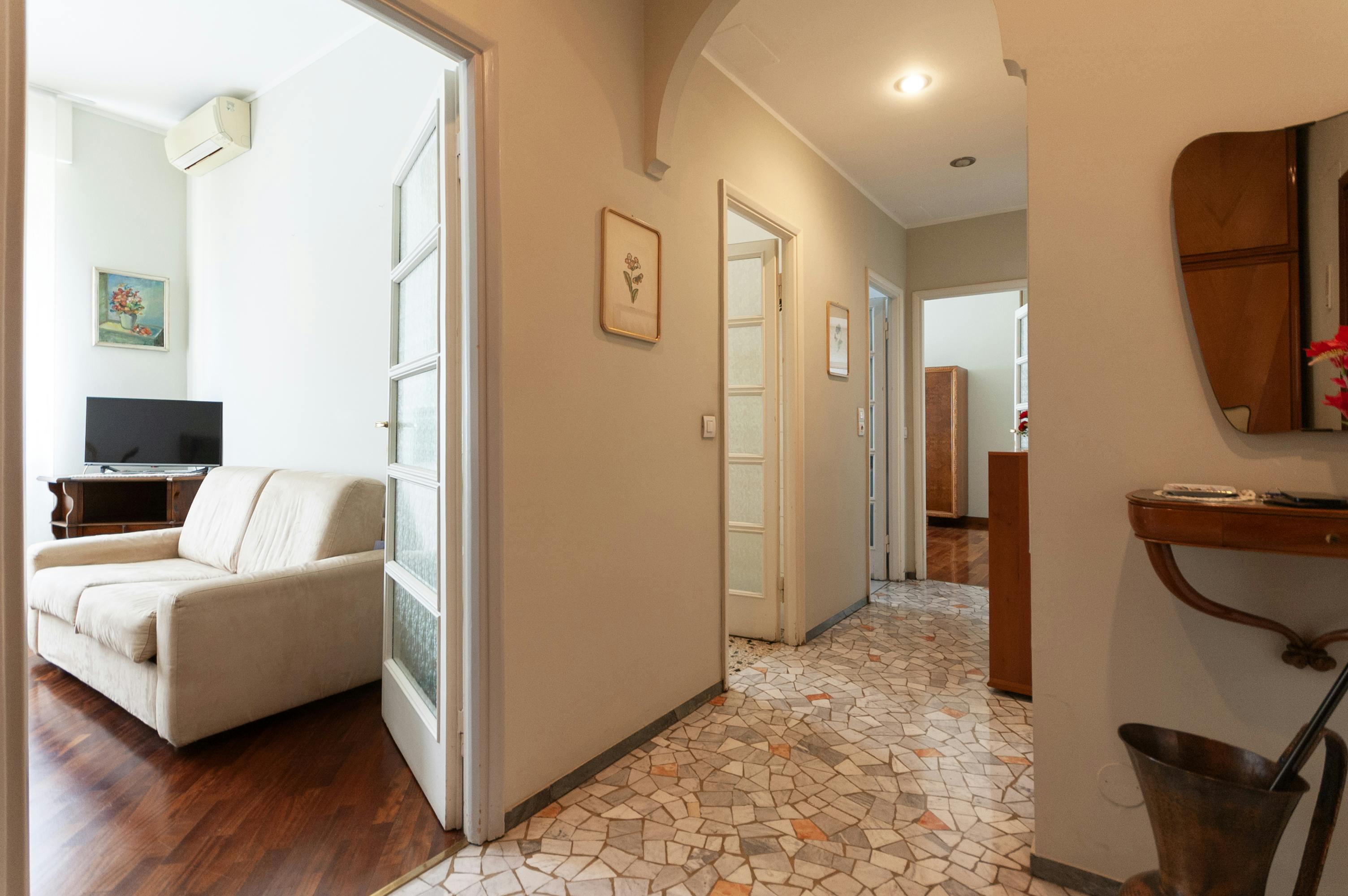 Via Filippo Juvarra, Milan