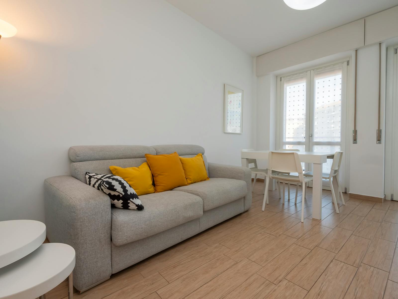 Viale Legioni Romane, Milan preview