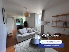 Apartment for rent for €750 per month in Nantes, Rue de la Brasserie