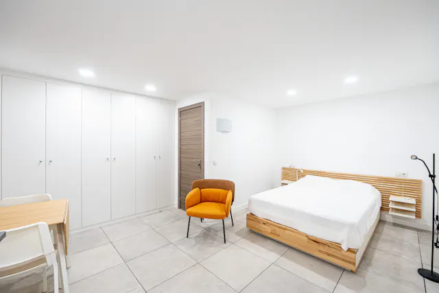 Private room in Calle del Arenal, Madrid (1521571) room image 1