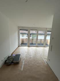 Apartamento en alquiler por 1400 € al mes en Kernen im Remstal, Rommelshauser Straße