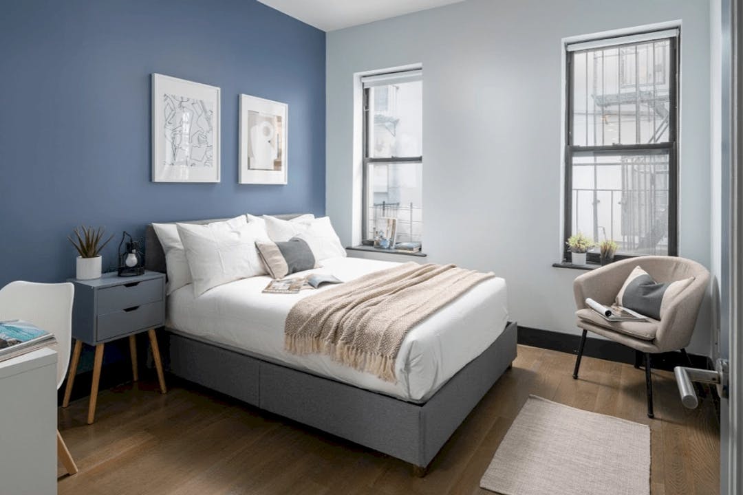 Scholes St, Brooklyn, NY preview