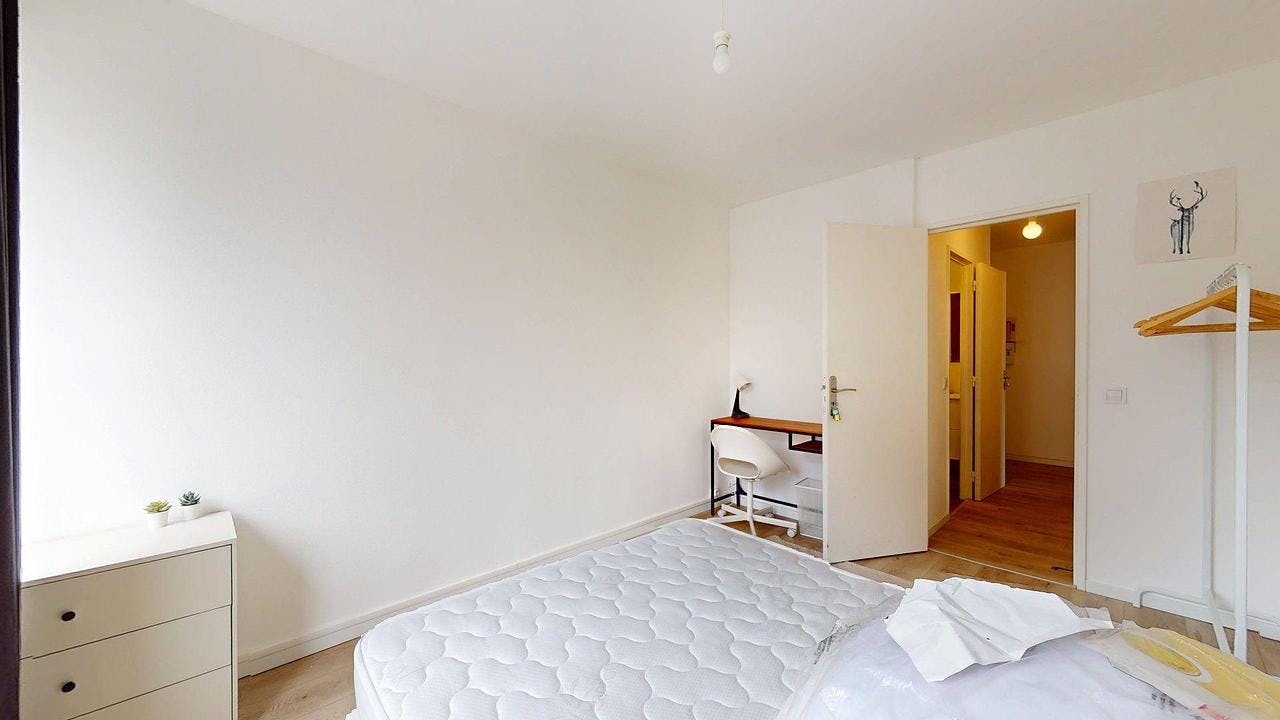 Private room for rent on Rue Jean Jaurès, Faches-Thumesnil