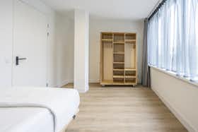 Habitación privada en alquiler por 1129 € al mes en Amsterdam, Voorburgstraat