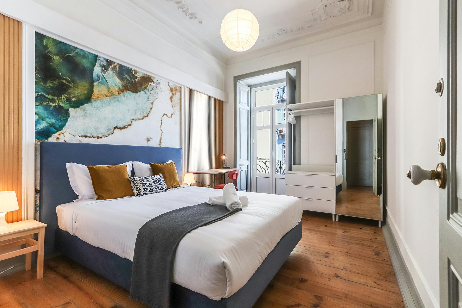 Private room for rent for €590 per month in Lisbon, Rua Tenente Ferreira Durão