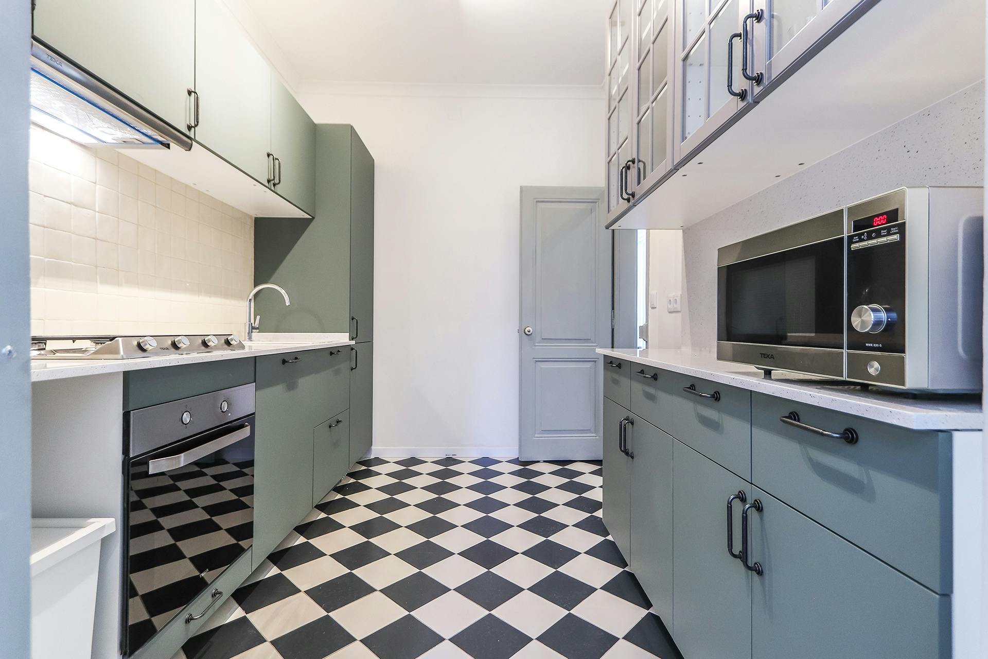 preview gallery tile