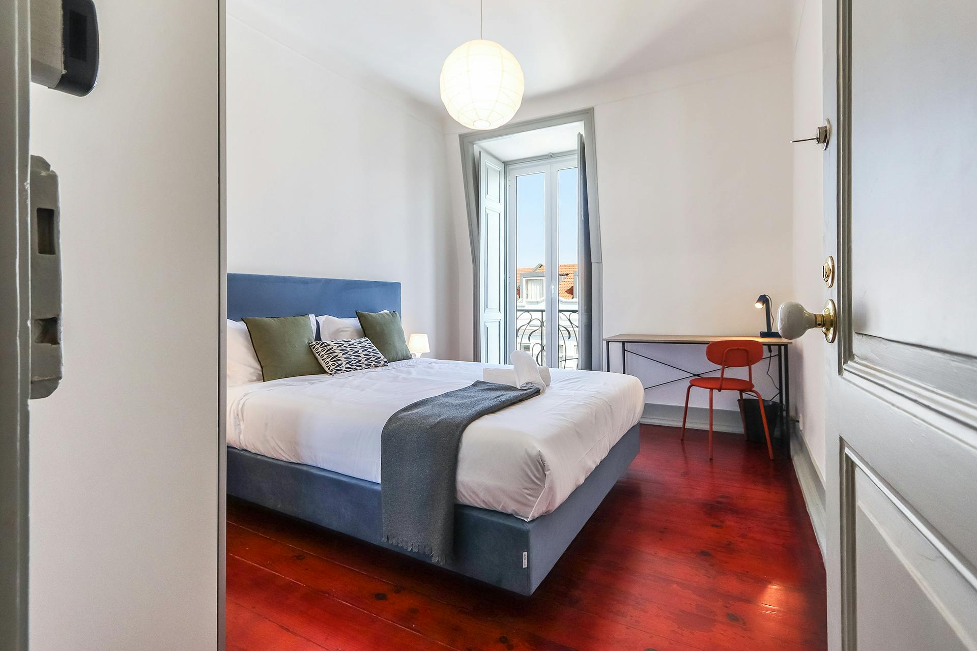 Rua Tenente Ferreira Durão, Lisbon preview